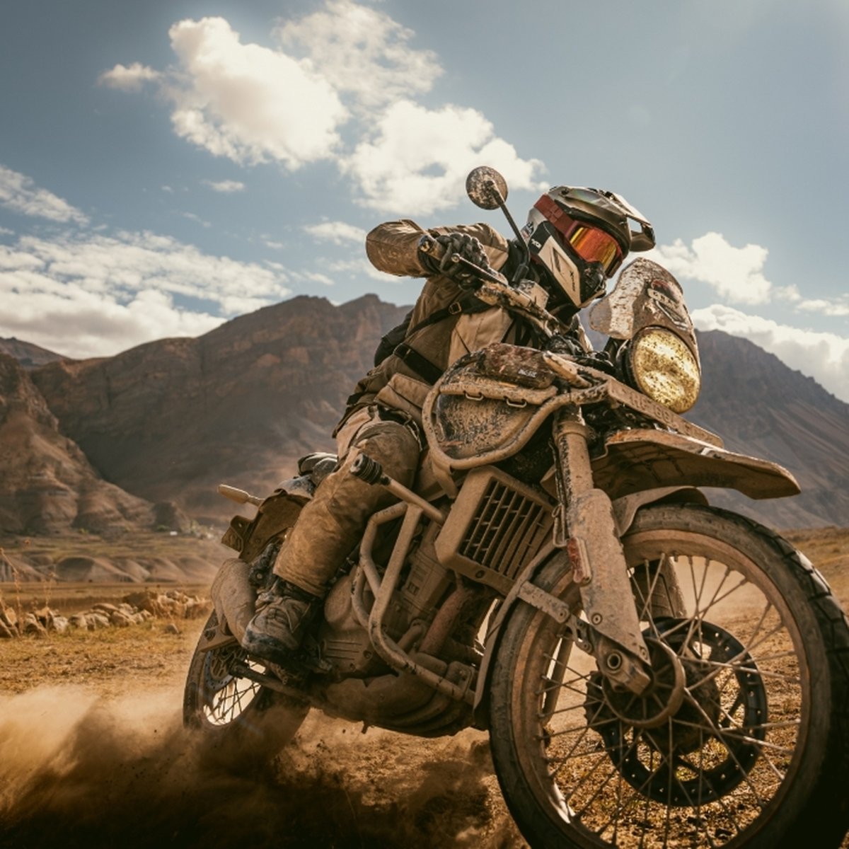 Motorradfahrer mit PANAMERICANA II Jacke