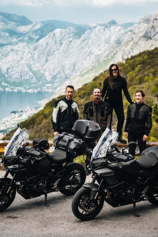 ON THE ROAD WITH MODEKA | MONTENEGRO - Bild